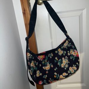 baggu medium nylon crescent bag, Laura Ashley limited edition Rhian Daisy.